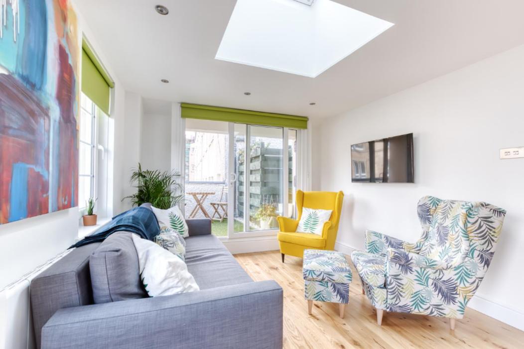 Central Bright 3 Bed Flat With Pool & Parking Edinburgh Luaran gambar