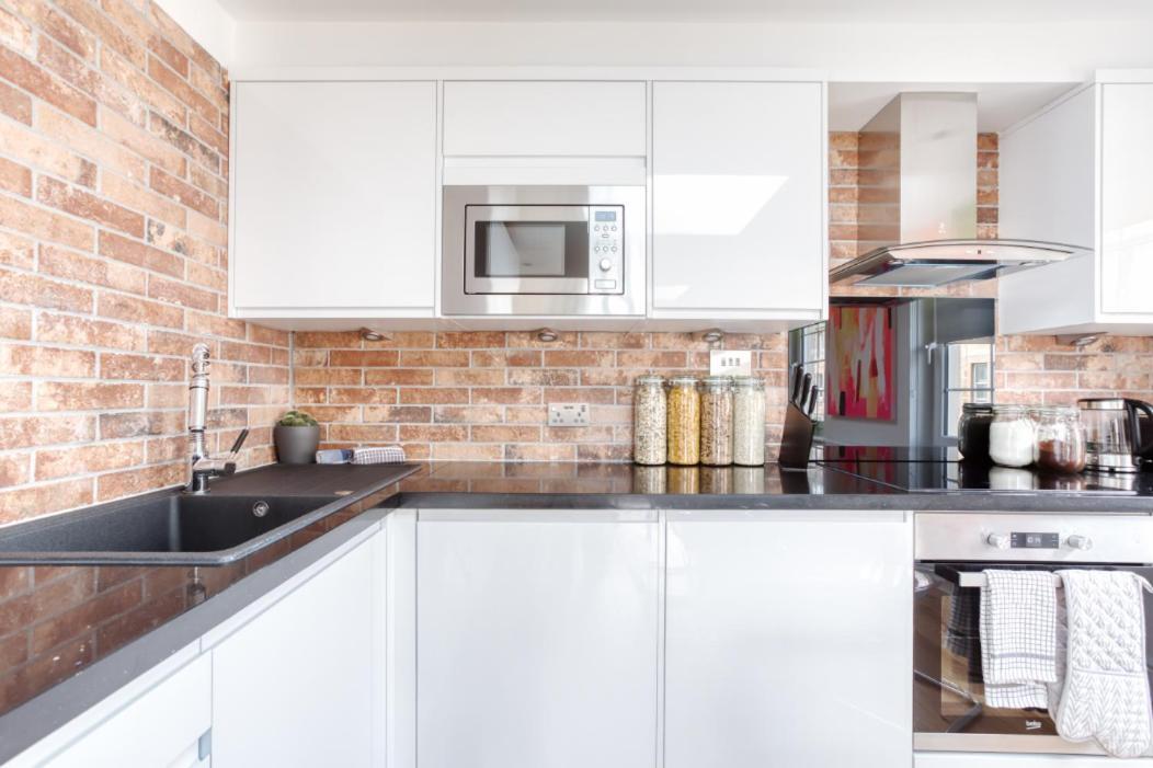 Central Bright 3 Bed Flat With Pool & Parking Edinburgh Luaran gambar